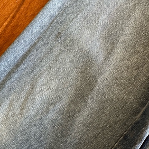 Rare-Levi’s 70’s Vintage wide/flare leg jeans with elastic waist & high rise. - Picture 15 of 15